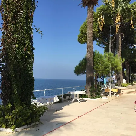 Appartamento Muhtesem Manzara, Mukemmel Lokasyon. Kusadası